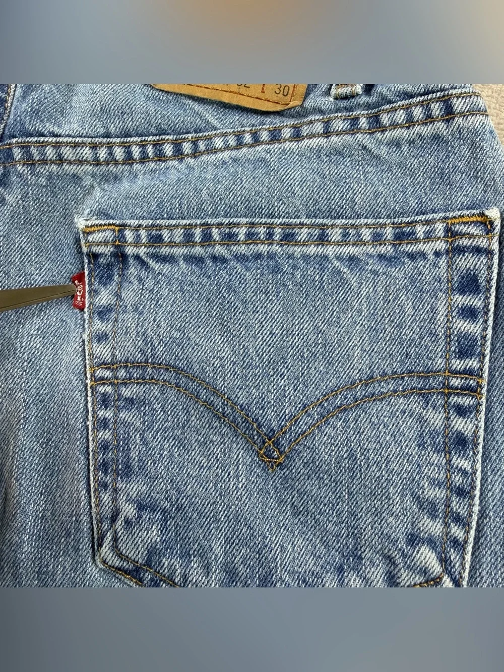 Levis 550 Mens Vintage Jeans 32x30 Blue Relaxed Fit Tapered Leg Med Wash Denim